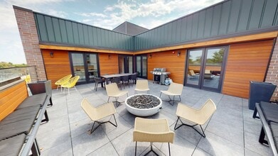 Canary Lofts in Des Moines, IA - Building Photo - Building Photo