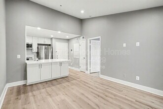 3313 Wyndham Cir in Alexandria, VA - Building Photo - Building Photo