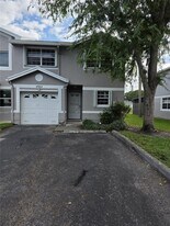 4964 SW 121st Ave in Cooper City, FL - Building Photo