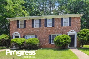 1717 Salem Woods Dr SE