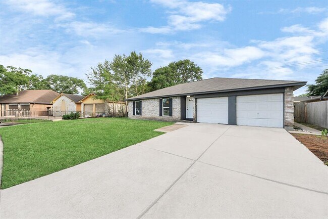 13506 Cologne Dr in Houston, TX - Building Photo - Building Photo