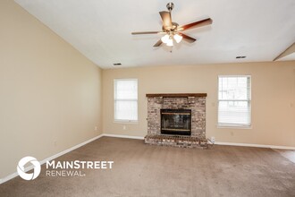 11702 Shannon Pointe Rd in Indianapolis, IN - Building Photo - Building Photo
