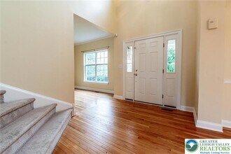 4290 Crosswinds Dr in Easton, PA - Building Photo - Building Photo