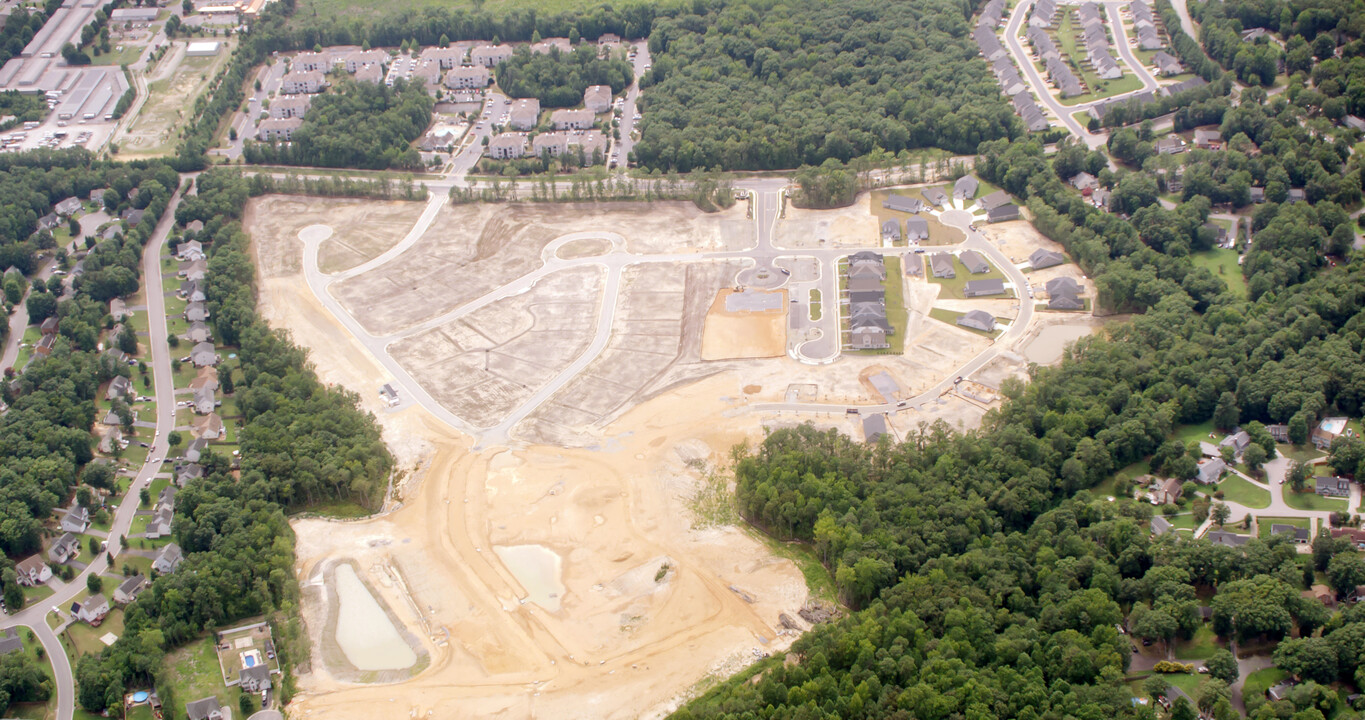 Traditions of America at Chesterfield in Chester, VA - Building Photo