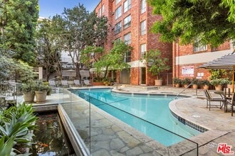 1440 Veteran Ave in Los Angeles, CA - Building Photo - Building Photo