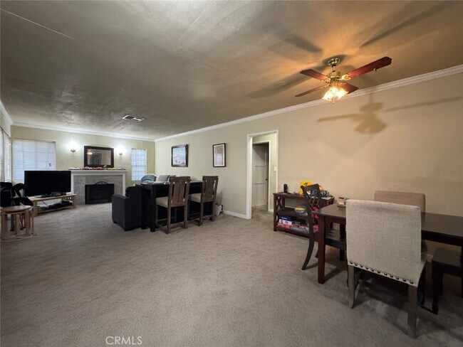11050 Keswick St in Los Angeles, CA - Building Photo - Building Photo