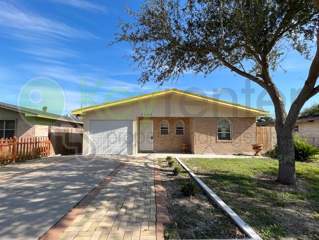 1104 Lee Cir in Edinburg, TX - Building Photo - Building Photo