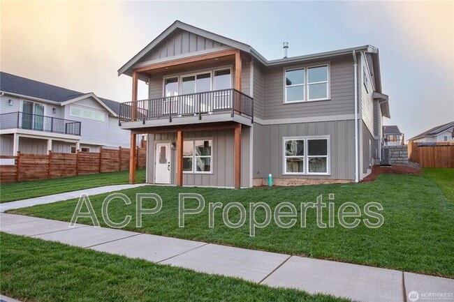 1902 Benjamin Ct in Lynden, WA - Building Photo - Building Photo