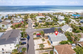 205 Cherry St in Neptune Beach, FL - Building Photo - Building Photo