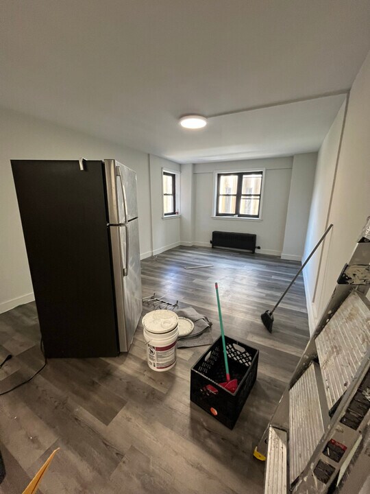 110 Washington St in East Orange, NJ - Building Photo