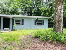 2200 SE 46 Terrace in Gainesville, FL - Building Photo
