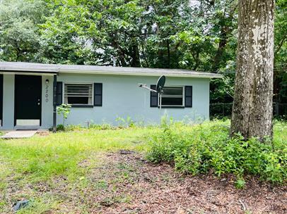 property at 2200 SE 46 Terrace