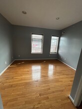 610 Irving St NW, Unit 105 in Washington, DC - Building Photo - Building Photo