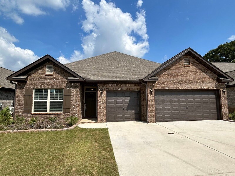 115 Pomelo St in Huntsville, AL - Building Photo