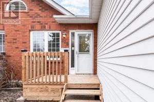 388 Pompano Ct in Oshawa, ON - Building Photo - Building Photo