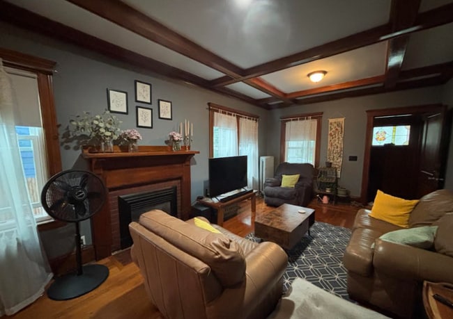 167 Allston St, Unit 2 in Medford, MA - Building Photo - Building Photo