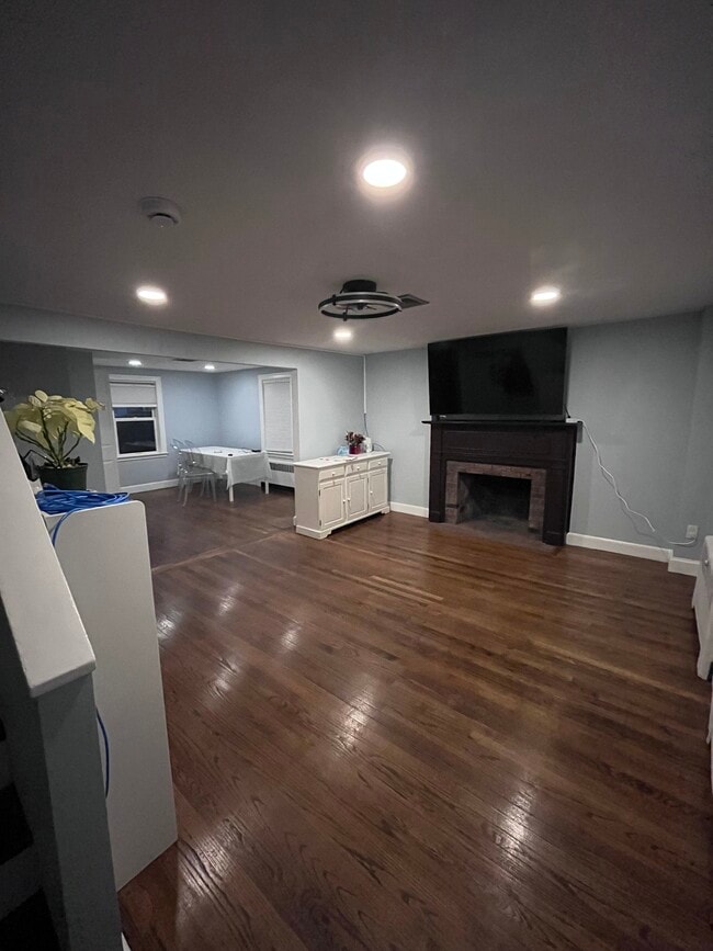 48 Aberdeen Rd in Framingham, MA - Building Photo - Building Photo