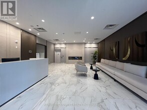 490 Gordon Krantz Ave in Milton, ON - Building Photo - Building Photo