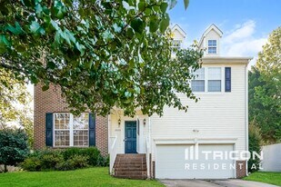 8828 Kaplan Woods Way in Wake Forest, NC - Building Photo