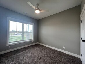 1404 24th Ave N in Fort Dodge, IA - Building Photo - Building Photo