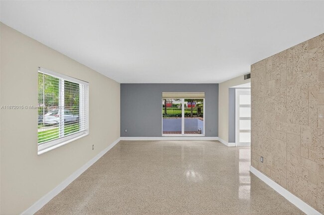537 Menendez Ave, Unit 537 in Coral Gables, FL - Building Photo - Building Photo
