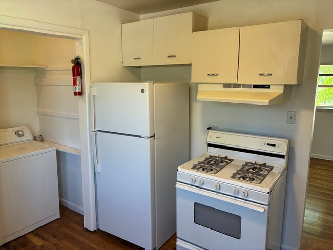 1502 E Buena Ventura St in Colorado Springs, CO - Building Photo - Building Photo