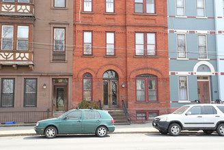 100 Willett St in Albany, NY - Building Photo - Building Photo