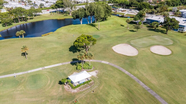 344 Piedmont Trail in Delray Beach, FL - Building Photo - Building Photo