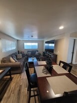 1207 N Fries Ave, Unit 1 207 in Wilmington, CA - Building Photo