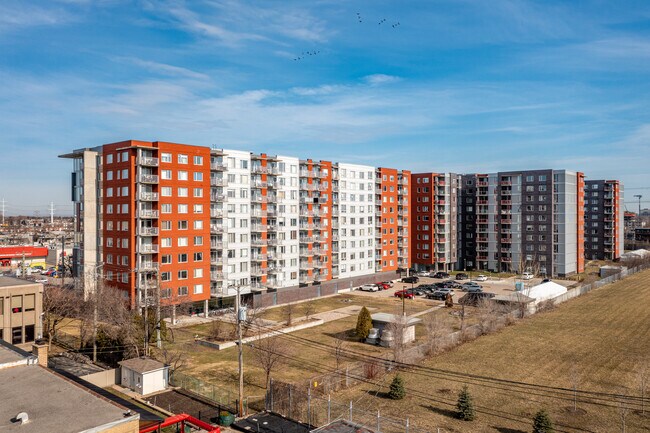 4650-4760 Jean-Talon Rue E