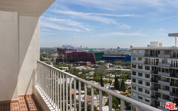 838 N Doheny Dr-Unit -1406 in West Hollywood, CA - Building Photo - Building Photo
