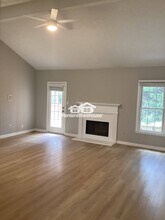 960 Garner Spring Ln in Sugar Hill, GA - Building Photo - Building Photo