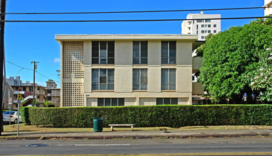 1639 Wilder Ave in Honolulu, HI - Building Photo - Building Photo