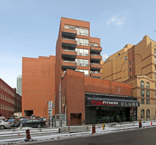 98 The Esplanade in Toronto, ON - Building Photo