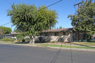 3908 N Effie St in Fresno, CA - Building Photo - Building Photo