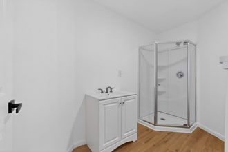 404 Nottingham Dr in Irving, TX - Building Photo - Building Photo