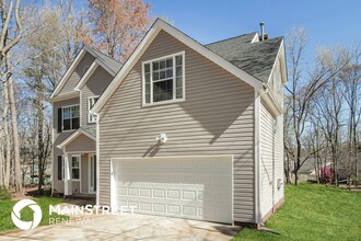 1504 Fallen Tree Ct in Charlotte, NC - Building Photo - Building Photo