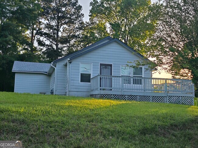 property at 4801 Delano Rd