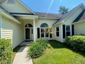 2601 Hargate Ct in Wilmington, NC - Building Photo - Building Photo