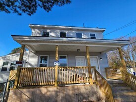 3235 Flanders Ave in Norfolk, VA - Building Photo