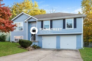 14805 E Nickell Ave in Independence, MO - Building Photo