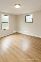 21 White Birch Ln in Levant, ME - Foto de edificio - Building Photo