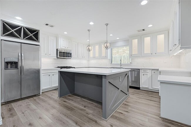 property at 14607 Keystone Green Dr