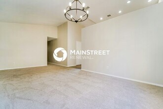 5055 W Nighthawk Way in Tucson, AZ - Building Photo - Building Photo
