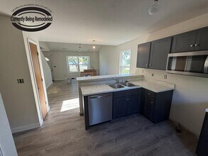 1701 Hanover Blvd in Columbia, MO - Building Photo - Building Photo