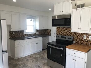 3231 S Palisade Ave in Wichita, KS - Building Photo - Building Photo