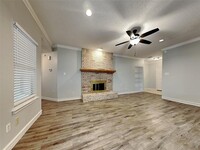 315 Forestwood Dr in Forney, TX - Foto de edificio - Building Photo