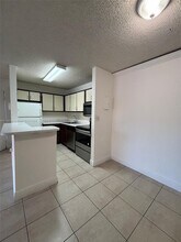 15650 SW 80th St in Miami, FL - Building Photo - Building Photo