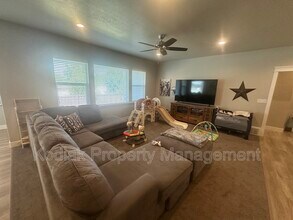 192 Derrah Dr in Layton, UT - Building Photo - Building Photo