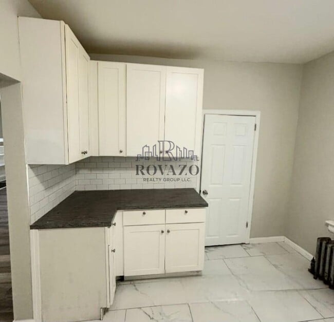 114 Lehigh Ave in Newark, NJ - Building Photo - Building Photo